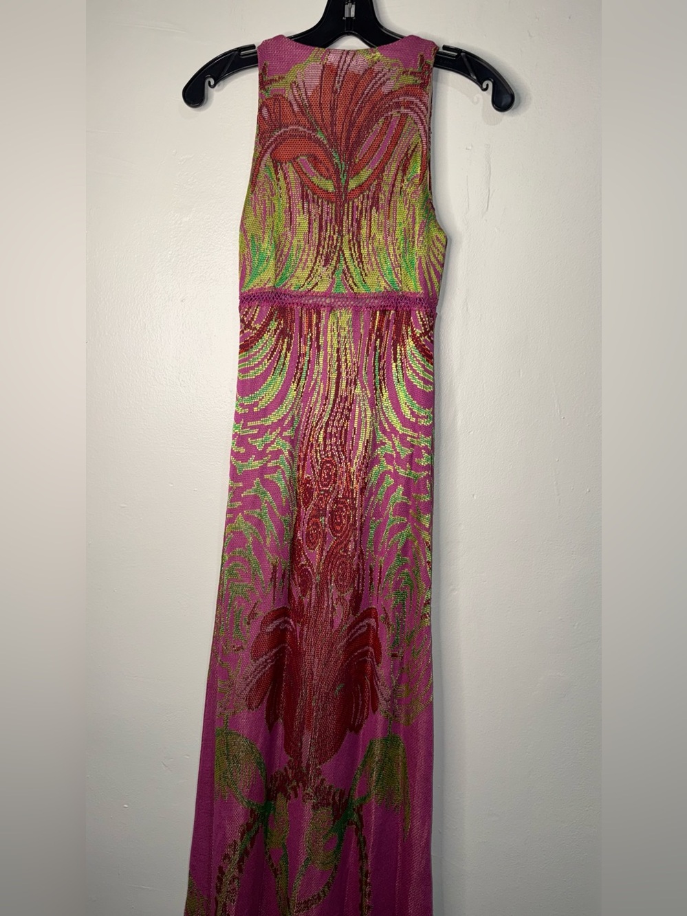 Cecilia Prado Sleeveless Fuchsia Maxi Dress with Tropical Beaded Motif - Picture 14 of 16